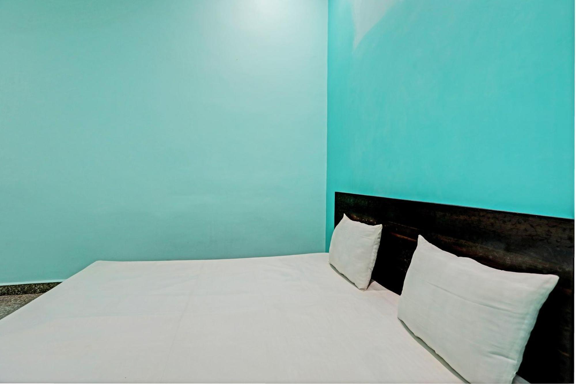 Oyo Moon Light Hotel Etah Exterior photo